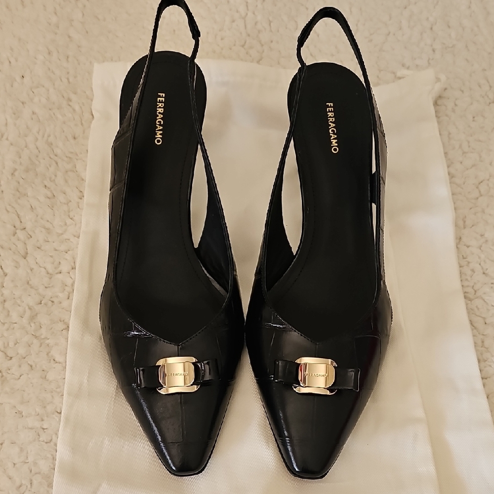 Salvatore Ferragamo Zarula Black Heels Size 9